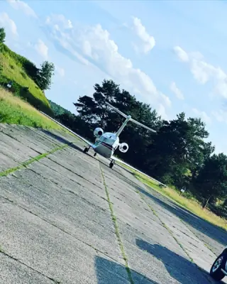 Wishing you all a happy weekend! Again, nice weather ☀️ for a flight. 🛩♥️🛩 Wir wünschen Euch ein schönes Wochenende! Es ist mal wieder herrliches Wetter ☀️ für einen Flug. Liebe Grüße vom FAS-Team 🛩♥️🛩